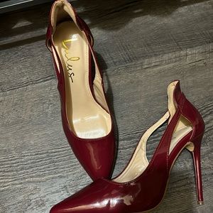 Lulus red heels size 6